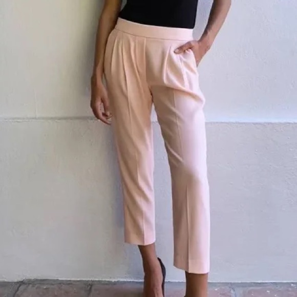 Babaton Aritzia Cohen Pleated Front Cropped Trouser Pants in Blush Pink - Picture 1 of 9